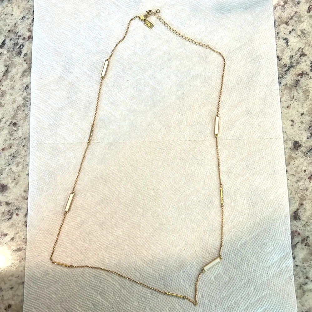 Kate Spade Necklace - Picture 1 of 3